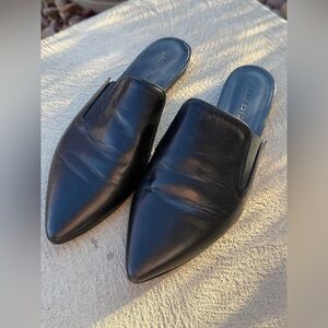 Jenni Kayne Black leather pointed toe slip-on mule, sz 38